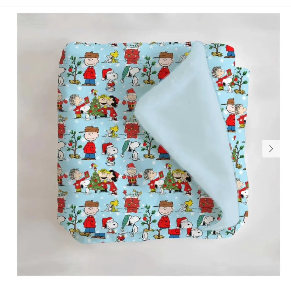 NWT Little Snuggles Christmas Peanuts Snoopy Bamboo Minky Lush Blanket - 50x65